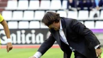 Anquela renueva por un año más con el Alcorcón