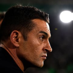 Trámite para celebrar la renovación de Francisco