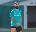 Isco vuelve al grupo; sonríe Pellegrini
