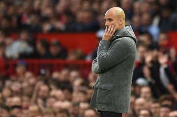 Manchester United y Manchester City se enfrentaron en la jornada por la Premier League. El partido terminó 2-0 a favor del equipo dirigido por Pep Guardiola. 