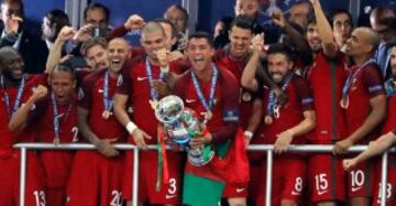 Portugal y Cristiano Ronaldo celebraron su primera Eurocopa, luego de vencer en la final a Francia, el local.