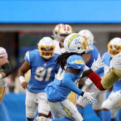 Which players have been cut from the NFL after the second preseason week?