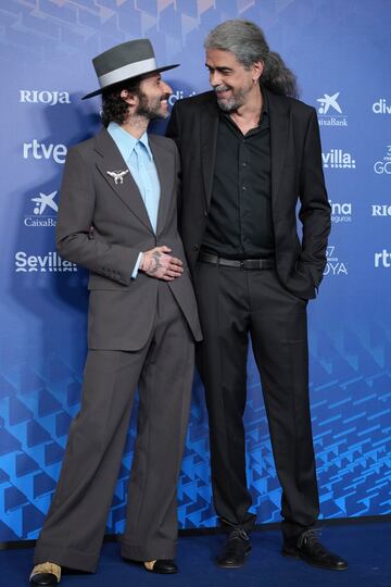 El director Fernando León de Aranoa y el cantante Leiva.