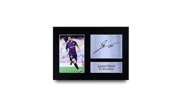 Decora tu casa con esta lámina firmada por Messi tan especial