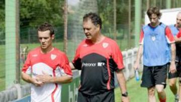 <b>EMPIEZA LA CRIBA. </b>Caparrós, una de las pocas veces que ha podido entrenar con el grupo al completo.