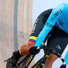 Martha Bayona gana el oro en keirin en ciclismo de pista
