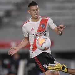 Borré y Carrascal, figuras en goleada de River en Copa