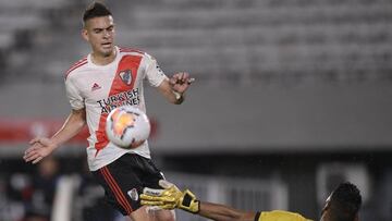 Borré y Carrascal, figuras en goleada de River en Copa