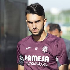 Morlanes, del Villarreal, reforzará la sala de máquinas del Almería