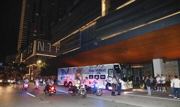 La llegada del Real Madrid a su hotel en Miami