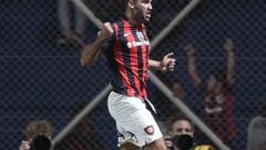 Cauteruccio le da vida al campeón: vence 1-0 a Sao Paulo
