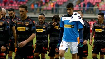 Futbol, Nublense vs Cobreloa
 Decimotercera fecha, campeonato nacional 2018
 Los equipos de Nublense y Cobreloa se enfrentan por la decimotercera fecha del campeonato de primera division B en el estadio Nelson Oyarzun de Chilena, Chile.
 En la foto los jugadores de Cobreloa abandonan la cancha.
 20/05/2018
 Jose Carvajal/Photosport 