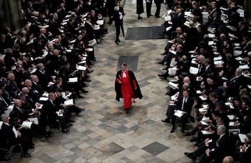 Los invitados empiezan a llenar la Abadía de Westminster.