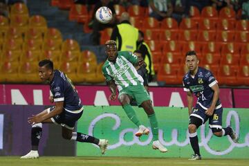 Atlético Nacional superó 3-2 a Alianza Petrolera en el Atanasio Girardot por la sexta fecha de la Liga Águila II-2018. El equipo de Jorge Almirón, que ganaba cómodamente 3-0, terminó con un hombre menos por expulsión de Gustavo Torres.