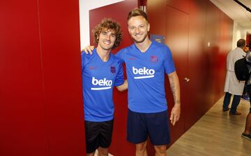 Pruebas físicas. Griezmann y Rakitic.