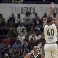 Barnes, sobre Luka Doncic: "Deberíamos ser mejores con él"