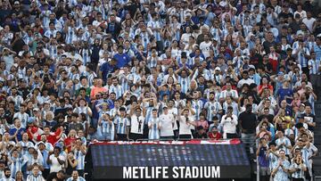 Argentina y Brasil dominan en las tribunas de la Copa América