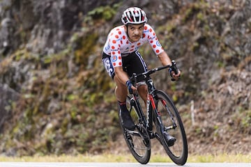 PLANCHER BAS, FRANCE - SEPTEMBER 19: #3 - Richard Carapaz of Ecuador - Team Ineos Granadiers during his Individual Time-Trial of Stage 20 on September 19, 2020 in Plancher Bas, France. (Photo by Marcio Machado/Eurasia Sport Images/Getty Images)