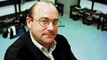 Paco Flores llega hoy.