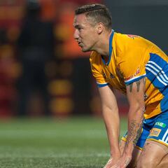 Jesús Dueñas no concentrará con el Tri por motivos personales