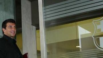 <B>BOCHORNOSO. </B>Laporta insultó a los servicios de seguridad del aeropuerto de Barcelona.