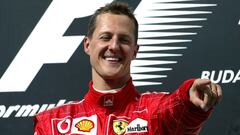 Michael Schumacher celebra un podio en la F&oacute;rmula 1.