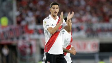 BUENOS AIRES, ARGENTINA - FEBRUARY 26: Ignacio Fernandez of River Plate applauds during a match between River Plate and Arsenal as part of Liga Profesional 2023 at Estadio Mas Monumental Antonio Vespucio Liberti on February 26, 2023 in Buenos Aires, Argentina. (Photo by Daniel Jayo/Getty Images)