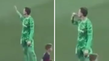 Flick lo soltó en público y ya ni se esconde: la ‘pillada’ a Szczesny tras el Clásico