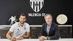 Montoya signs for Valencia