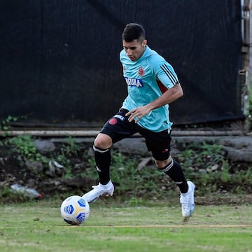 El equipo dirigido por Héctor Cárdenas ya entrena en Cali pensando en el Sudamericano de la categoría, que iniciará el próximo jueves 19 de enero.