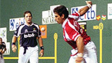 <b>UN ÍDOLO EN NAVARRA</B>. Retegui II ha arrastrado a muchos aficionados a practicar el deporte de la pelota.