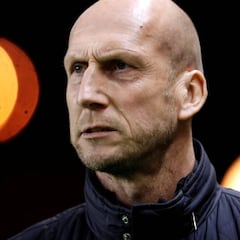 Jaap Stam sucederá a Van Bronckhorst en el Feyenoord