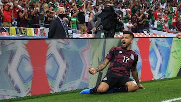 Tecatito Corona estaría en la órbita del Arsenal, apuntan medios ingleses