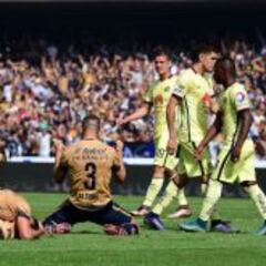 El América roza la hazaña y los Pumas se arrastran a la final