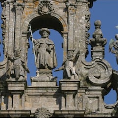 ¿Por qué Santiago Apóstol es el Patrón de España y qué significa la frase '¡Santiago y cierra, España!'?