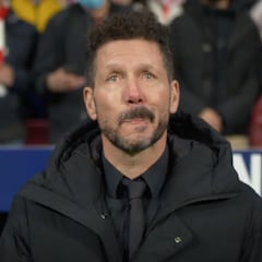 Un minuto de silencio que emociona: el homenaje del Metropolitano a Carlos Simeone