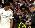 El detalle de Bellingham con el cuarto árbitro tras el descanso que el madridismo pone en valor