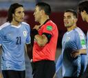 La brutal plancha que le costó la tarjeta roja a Edinson Cavani