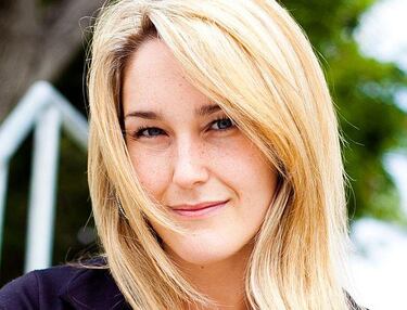 "Las mujeres tienen que ser guapas y jugar perfecto" para triunfar en e-Sports