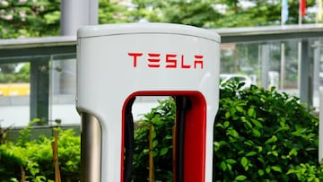 Buenas noticias para los conductores de un Tesla en Europa: podr¨¢n usar cargadores ajenos a la compa?¨ªa