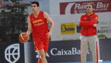 Aloc¨¦n, cuarto jugador m¨¢s joven en debutar con la Selecci¨®n