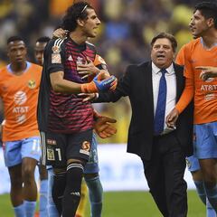 Miguel Herrera cree que Edson Álvarez se irá a Europa en julio