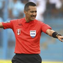 Acusan al árbitro Santiváñez de recibir soborno en la Liga 2