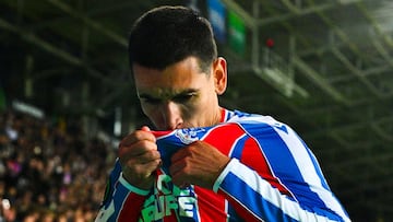 Daniel Muñoz festejando su gol con Crystal Palace en el inicio de la fase de liga de Conferencia League ante Dinamo Kiev.