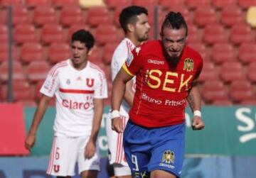 Futbol, Union EspaÃ±ola vs Universidad de Chile. Duodecima fecha campeonato de Apertura 2016/17.
El jugador de Union EspaÃ±ola Carlos Salom celebra luego de convertir un gol contra Universidad de Chile durante el partido de primera division en el estadio Santa Laura de Santiago, Chile.
19/11/2016
Martin Thomas/Photosport*************

Football, Union EspaÃ±ola vs Universidad de Chile. Twelve date, Aperture Championship 2016/17.
Union EspaÃ±ola's player Carlos Salom celebrates after scoring against Universidad de Chile during the first division football match held at the Santa Laura stadium in Santiago, Chile.
19/11/2016
Martin Thomas/Photosport