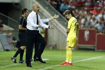 Bueno will reunite with Paco Jémez, his former boss at Rayo Vallecano.