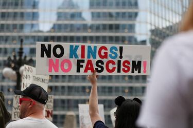 The best signs, banners and protest slogans at the No Kings rallies on Oct. 18