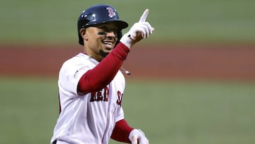 El jardinero derecho se mantendr&aacute; en Fenway Park una campa&ntilde;a a m&aacute;s a pesar de los rumores que lo colocaban en los jardines del Dodger Stadium.