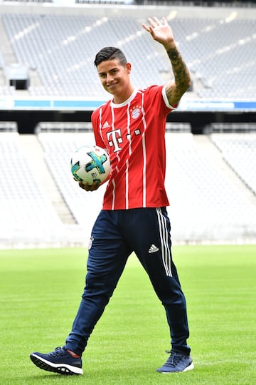 Primer entrenamiento y presentación de James Rodríguez.