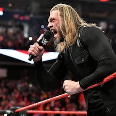 Edge devuelve el RKO a Orton